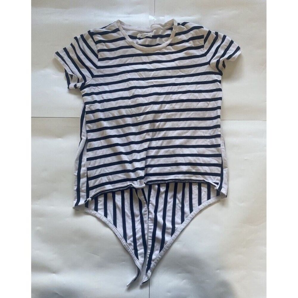 Madewell Women's Bodysuit‎ Size XS Striped White Snap Bottom Long Sleeve